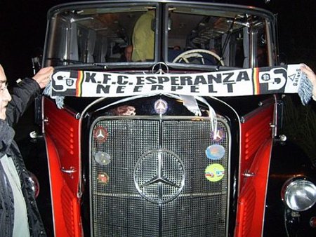 Met de oldtimer naar de match - Neerpelt