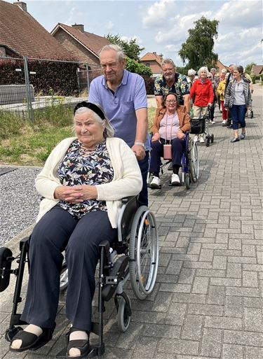 Met Samana naar de tennis - Pelt