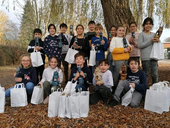 Mijnlampen wijzen de weg naar nieuwe school - Beringen