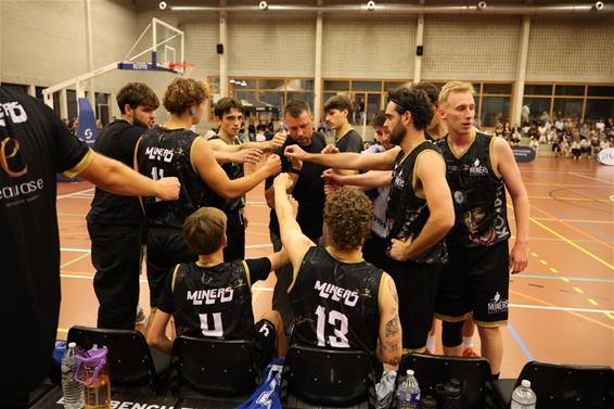 Miners 1 verliezen openingswedstrijd - Beringen