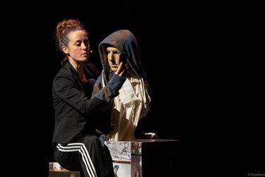 Moderne Hamlet raakt vijfdejaars recht in het hart - Pelt