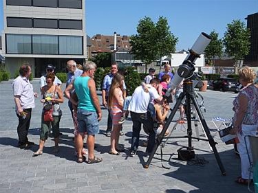 Mooi succes voor zonnekijkdag - Lommel & Pelt