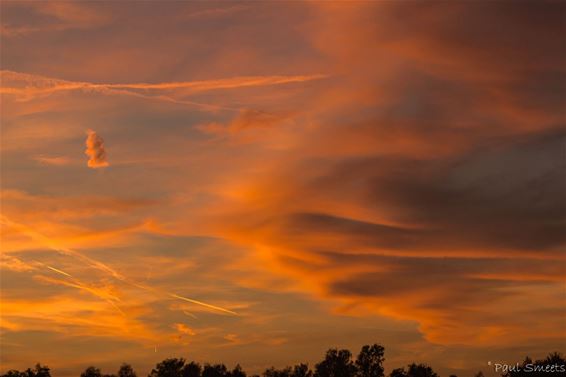 Mooie zonsondergang vanavond - Pelt