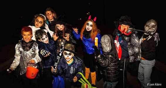 Morgen is het Halloween - Neerpelt