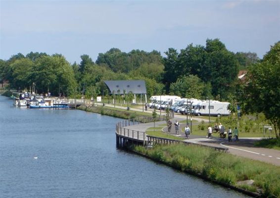 Motorhomes en boten moeten betalen - Neerpelt