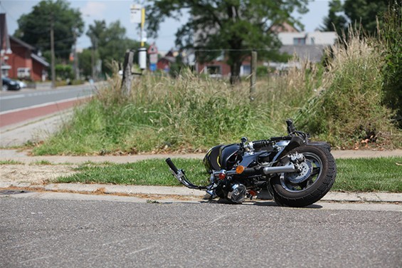 Motorrijder gewond - Overpelt