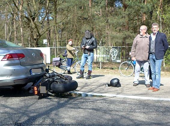 Motorrijder tegen auto - Neerpelt