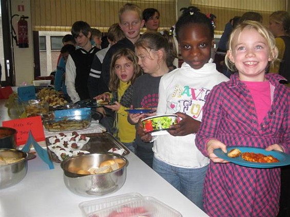 Multicultureel vriendenfeest - Lommel