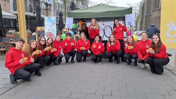 Muzikale zaterdagochtend op de markt in Neerpelt - Pelt