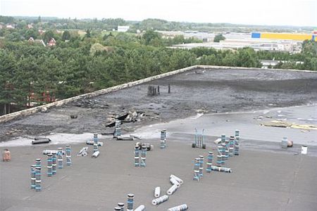 Na de brand... - Overpelt