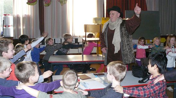 Naar de langste kinderpolonaise! - Hamont-Achel