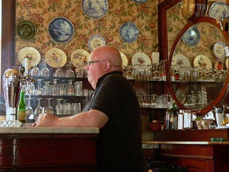 Naar een algemeen rookverbod in cafés? - Lommel