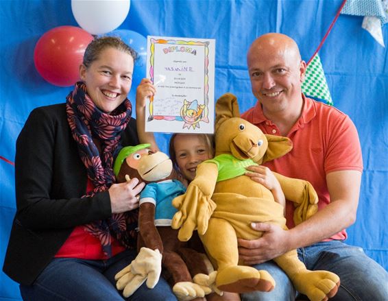 Naar huis met een kleuterdiploma - Neerpelt