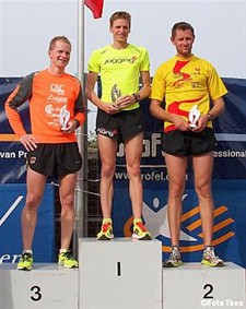 Nardozza wint Groene Halve Marathon - Hamont-Achel