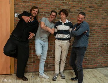 Narrenhandel zorgde voor avond vol humor - Pelt