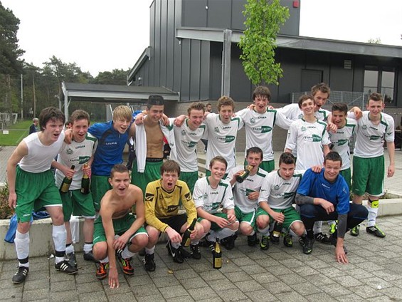 Nationale U16 van United weer kampioen - Lommel