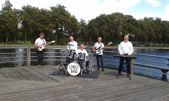 Neerpelter Lonely Band na 45 jaar in beeld - Neerpelt