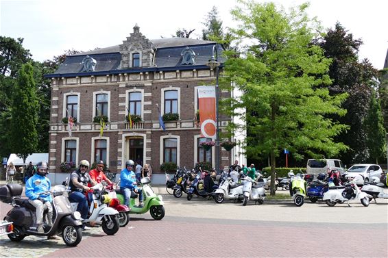 Negende Dommelrit Vespa Club - Neerpelt