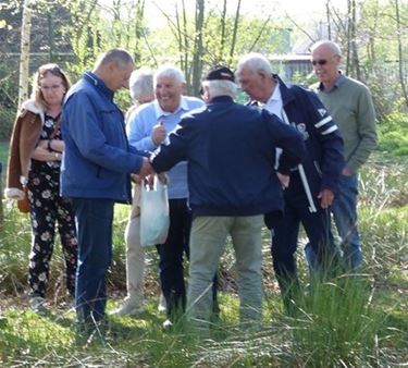 NEOS op zoek naar verloren paaseieren - Hamont-Achel