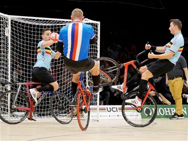 Niels Dirikx en Brecht Damen naar WK Cyclobal - Beringen