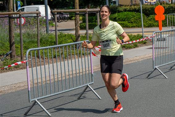 Niene Vromans loopt zich in de kijker in Eksel - Lommel
