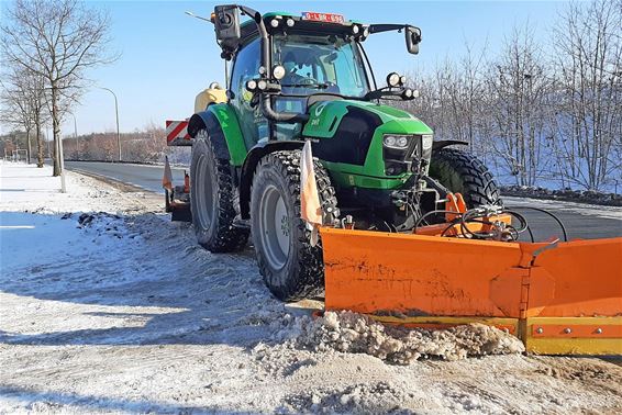 Niet makkelijk, sneeuw ruimen - Pelt