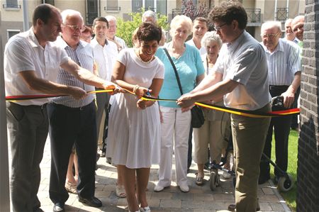 Nieuw complex met  serviceflats geopend - Overpelt