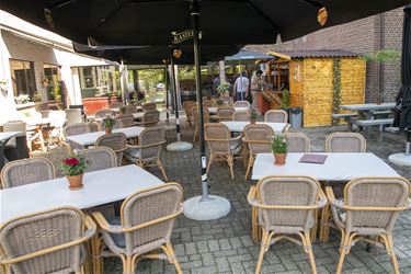 Nieuw terras bij Hof Ten Vrede - Lommel