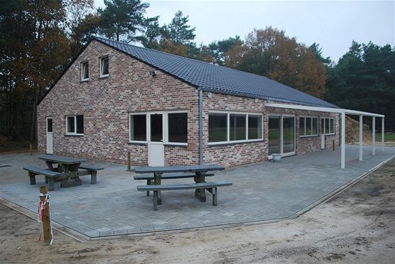 Nieuwbouw ponyfarm klaar - Neerpelt