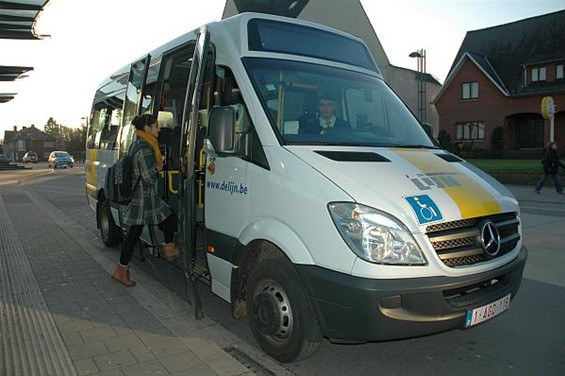 Nieuwe belbushalte in Onderwijslaan - Neerpelt
