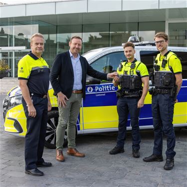 Nieuwe combi voor Lommelse politie - Lommel