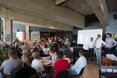 Nieuwe inwoners ontdekken de stad met ontbijt - Beringen