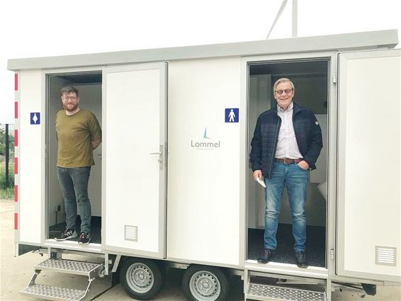 Nieuwe mobiele toiletwagen - Lommel