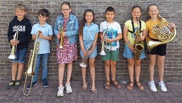 Nieuwe muzikanten bij de jeugdfanfare - Pelt