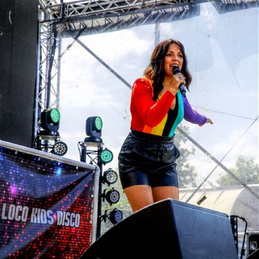 Nieuwe outfits in kleuren van regenboog - Beringen