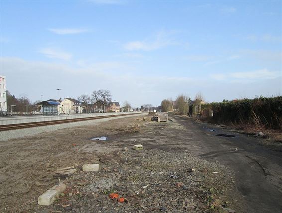 Nieuwe parking aan station wordt aangelegd - Neerpelt