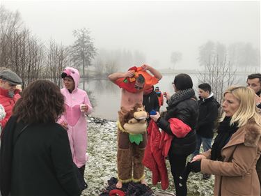 Nieuwjaarsdrink in plaats van nieuwjaarsduik - Beringen