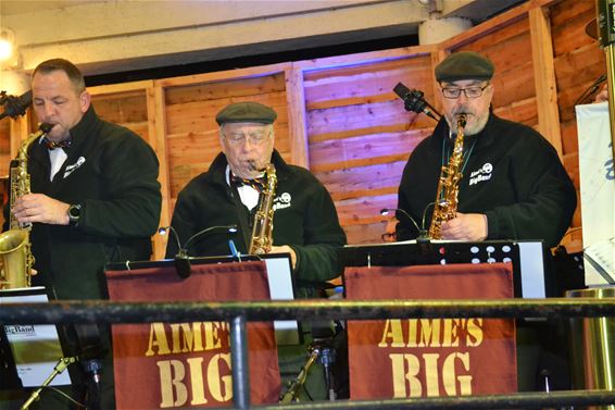 Nieuwjaarsreceptie stadsbestuur op marktplein - Lommel