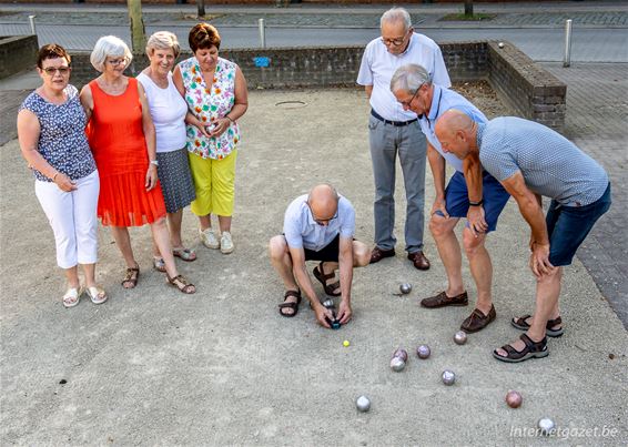 Nog 1 maand petanque... - Pelt