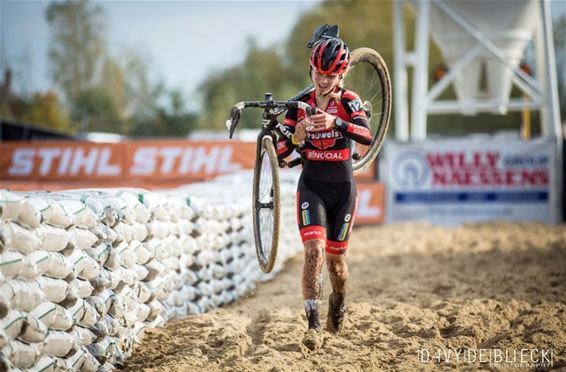 Nog eens podiumplaats voor Laura Verdonschot - Lommel