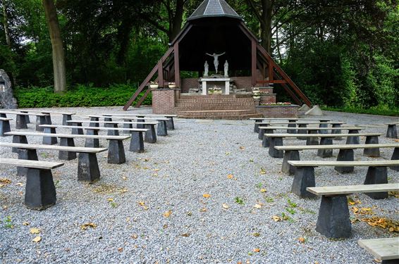 Nog geen openluchtmis aan Koersels Kapelleke - Beringen