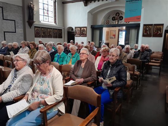Okra Grote-Brogel op bedevaart naar Heppeneert - Peer