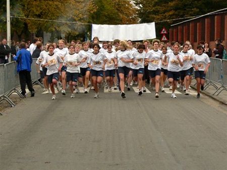Oktober, dus stratenloop - Overpelt