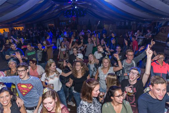 Oktoberfest met véél sfeer van start - Lommel