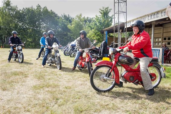 Oldtimertreffen in Werkplaatsen - Lommel