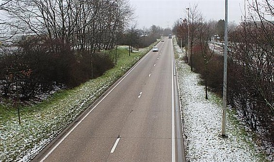 Omleidingsweg krijgt nieuw wegdek - Peer