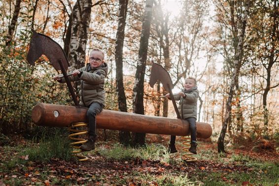 Omslagfoto wijst weg naar leuke herfsttip - Oudsbergen