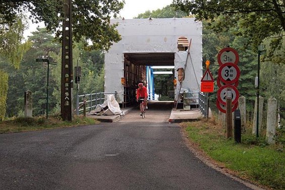 Ondertussen, aan het kanaal... - Lommel