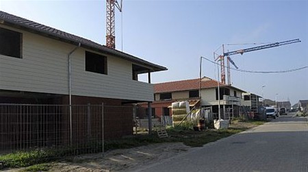 Ondertussen, aan het Magdaleentjeshof... - Overpelt