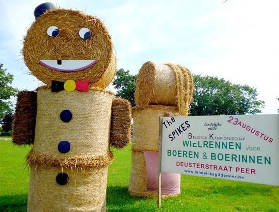 Ondertussen, in de Deusterstraat... - Peer